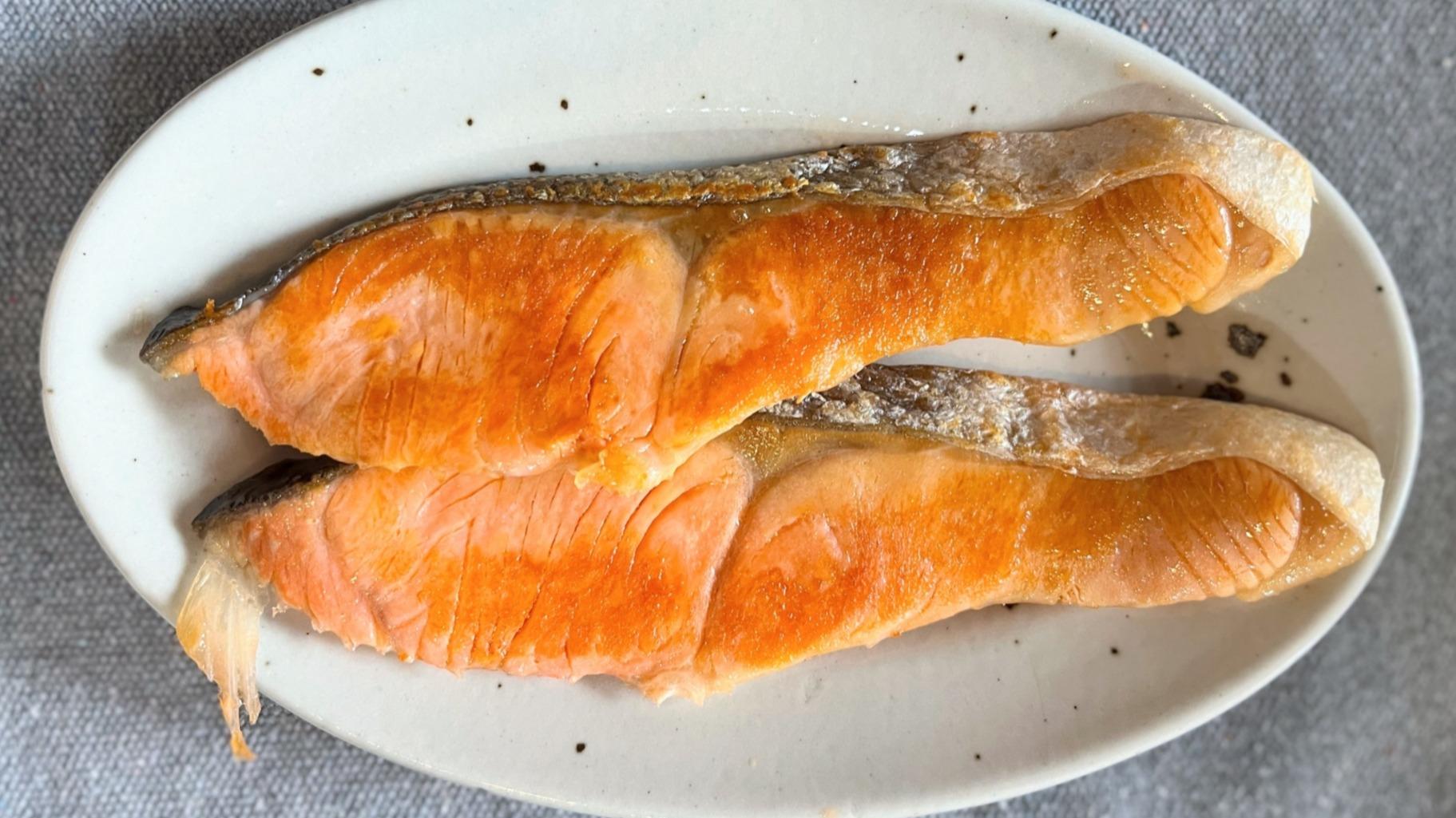 焼き魚の温め直しはレンジ単体Ng？皮パリふっくら復活の極意と失敗ゼロ手順
