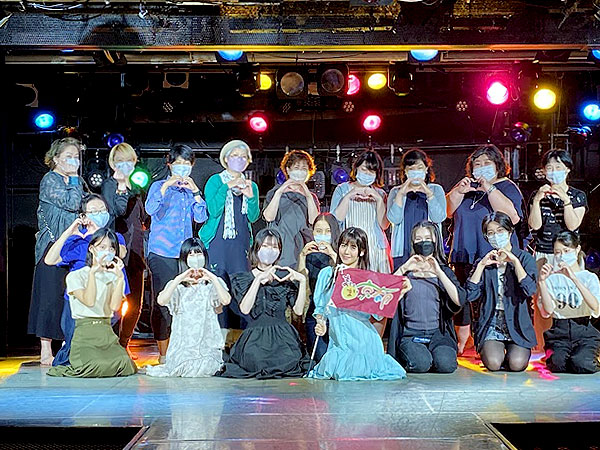 伝説の劇場・東洋ショーの深層へ！昭和レトロと現代が交差する熱気