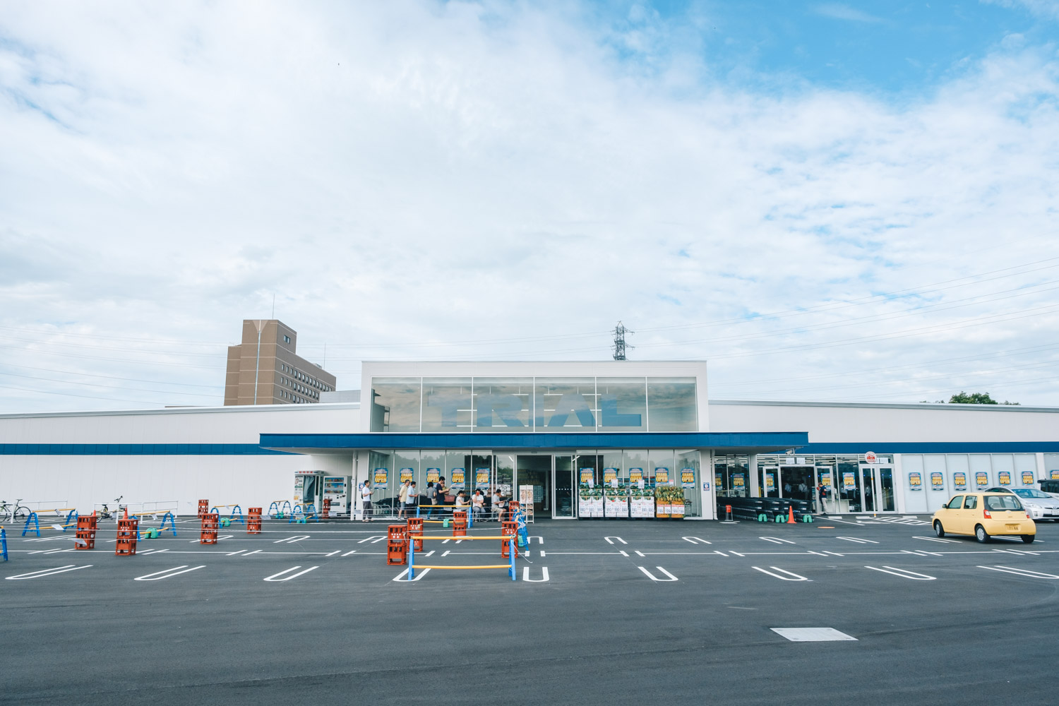 トライアル三田店の安さと混雑の真相！賢い利用法を徹底検証