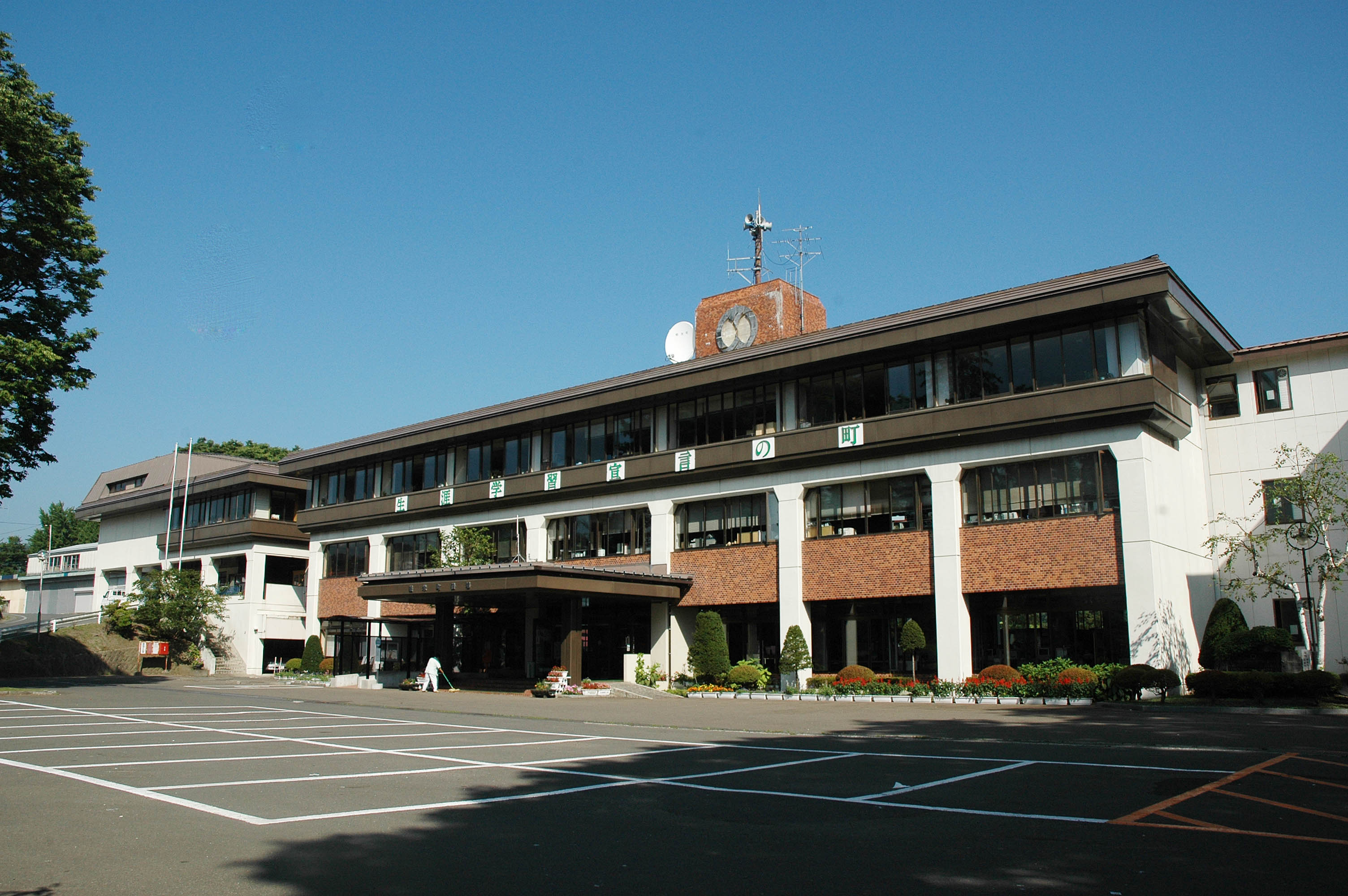 聖地ハイキューの拠点！軽米町役場の最新案内と魅力の独占解説