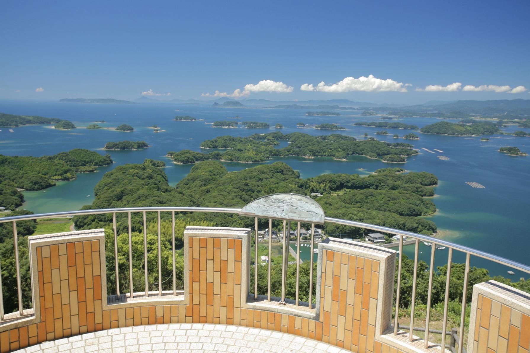 【2026】展海峰の絶景ガイド！菜の花・コスモスの見頃と混雑攻略法