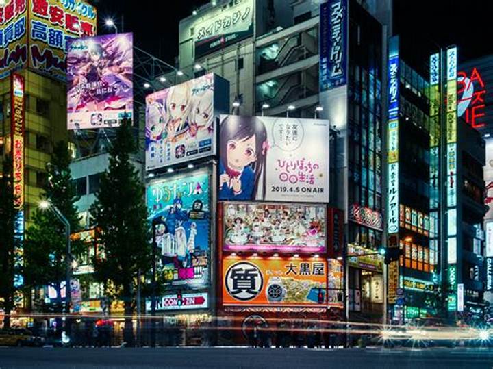 秋葉原の真実: オタク文化の聖地が辿った光と影の60年