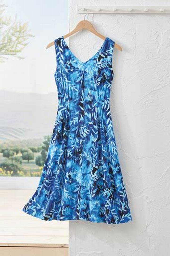 Botanical Muse Knit Dress: Styling, Fit Tips, and Buying Guide