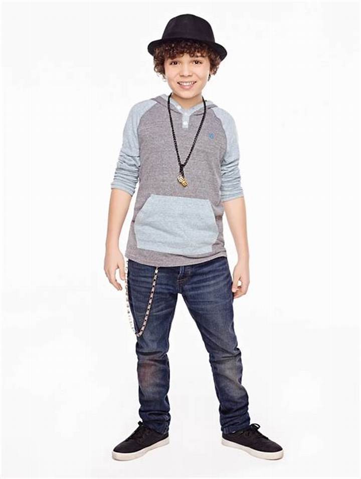 Dice from Sam & Cat: the Game That Became a Fan Favorite