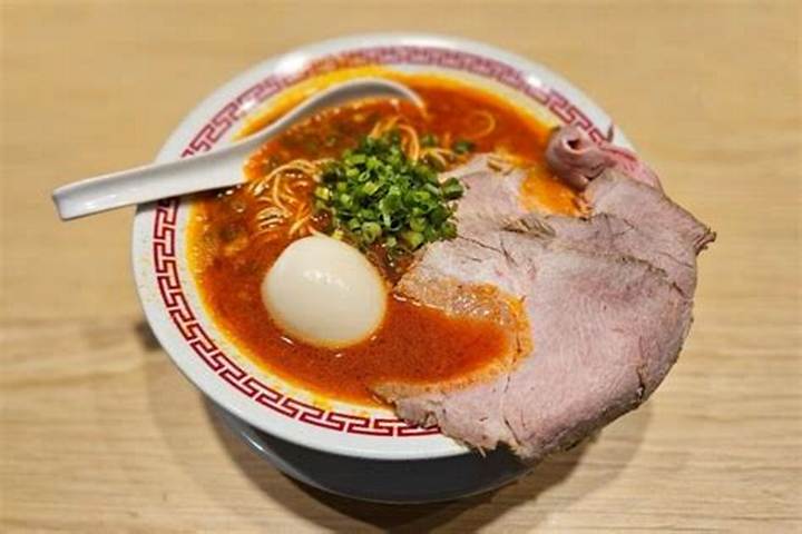 泥中のアイス ラーメン：極寒スープが生む新感覚の一杯を徹底解剖