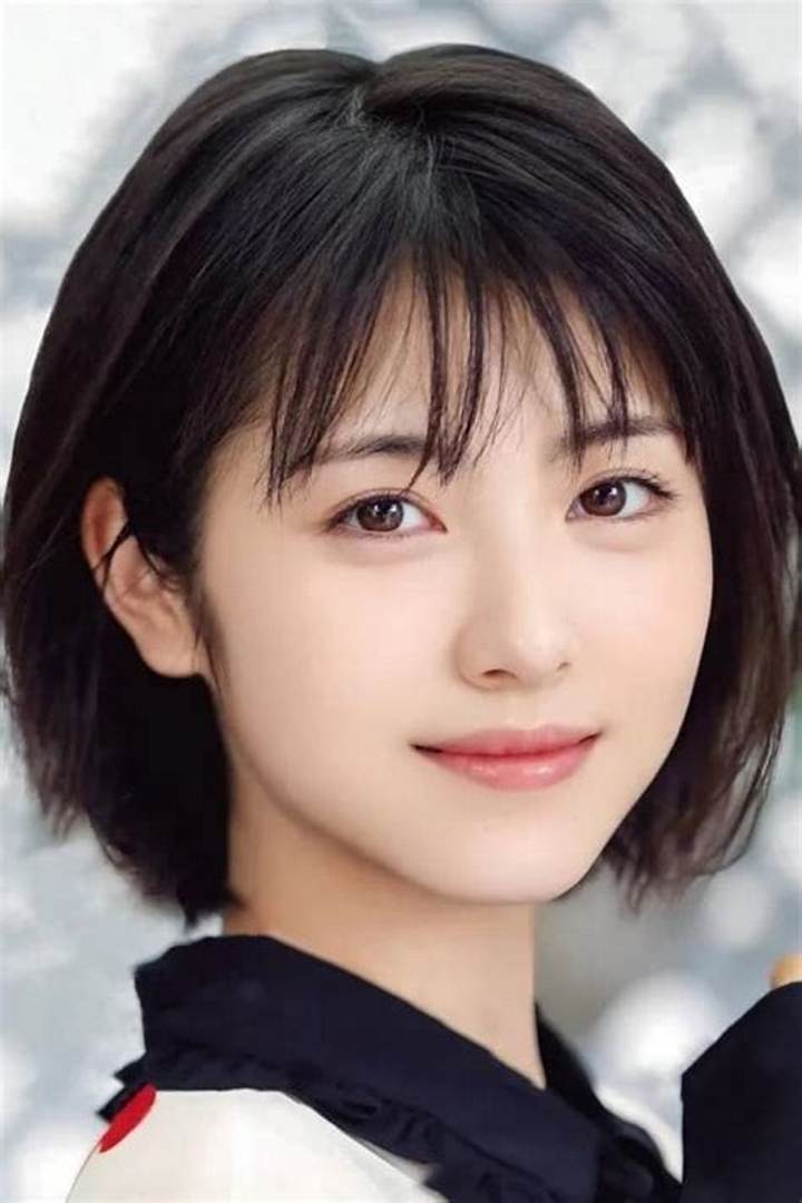浜辺美波の“フェイク”疑惑を徹底検証：Ai生成画像から根拠なき噂まで