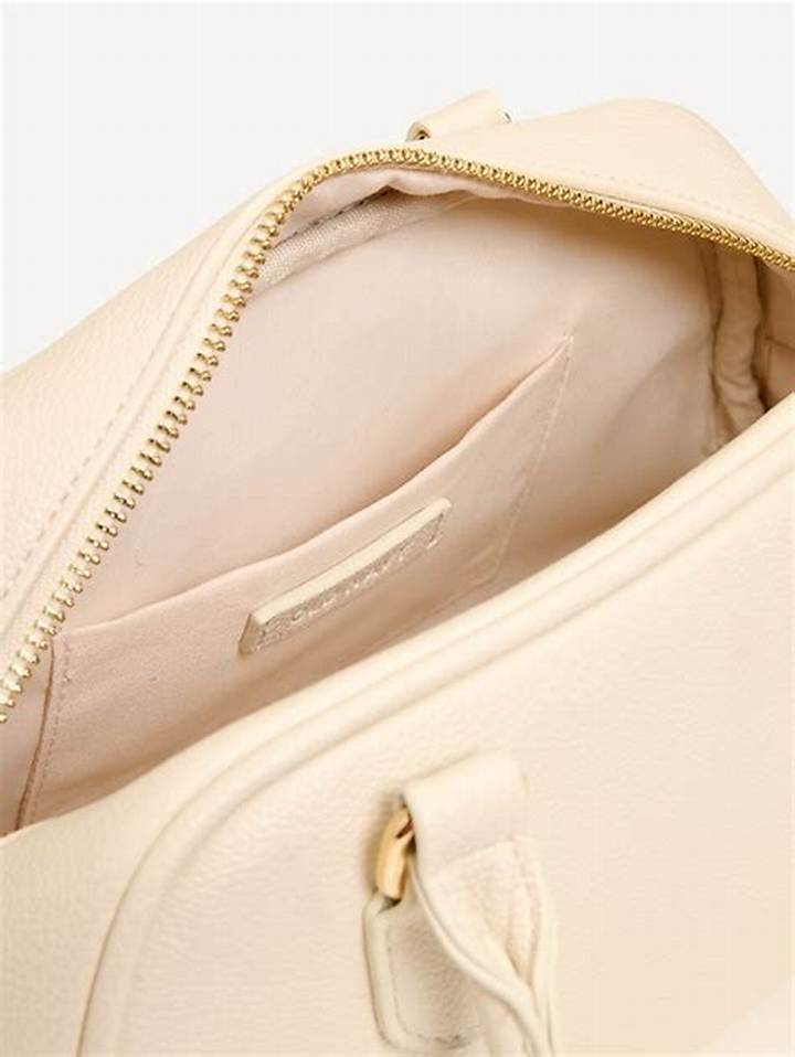 Old Navy Women’s Mini Bowler Bag: the Small Bag That Fits Real Life