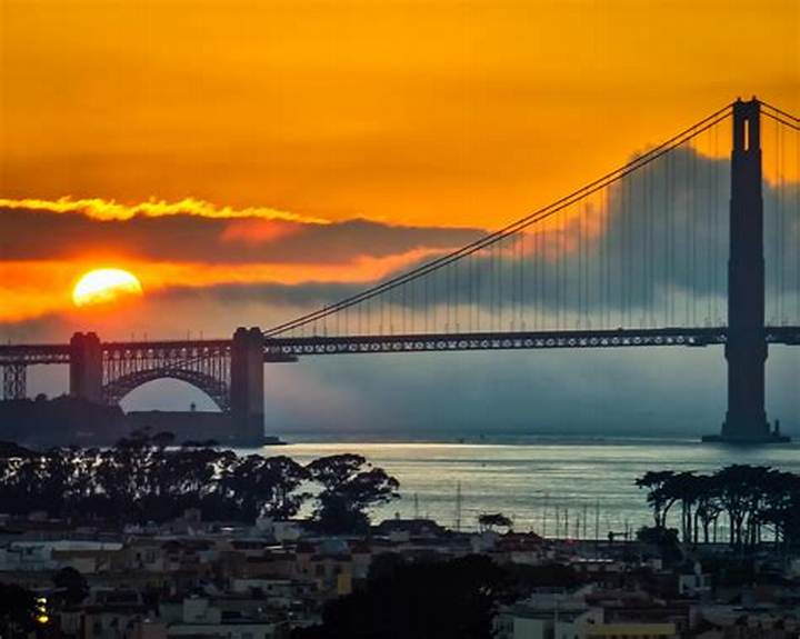 Single Mom in San Francisco Sunset: Tiktok Moments That Feel Real