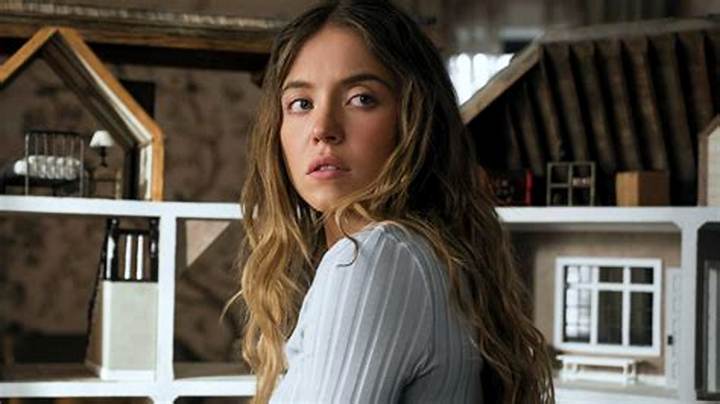 Sydney Sweeney Hotel Scene and the “Housemaid” Moment Explained