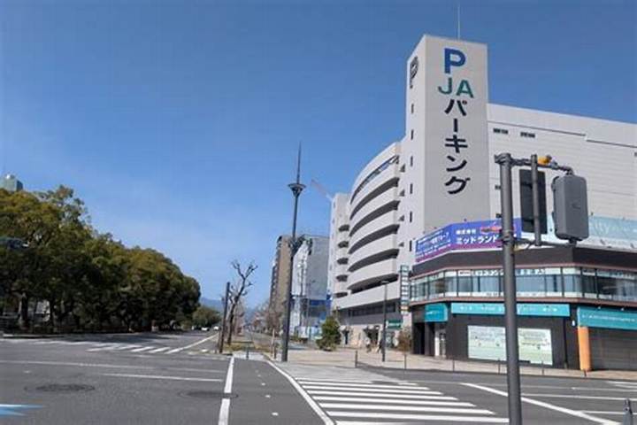 湯畑観光で困らない「駐車場」完全ガイド—場所・混雑・停め方
